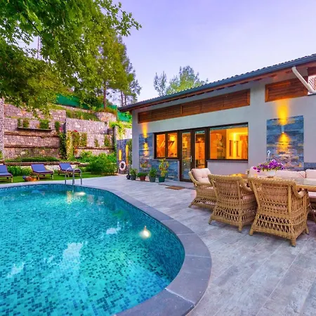 Villa Iskenderun Sleeps 6 With Pool Air Con And Wifi *